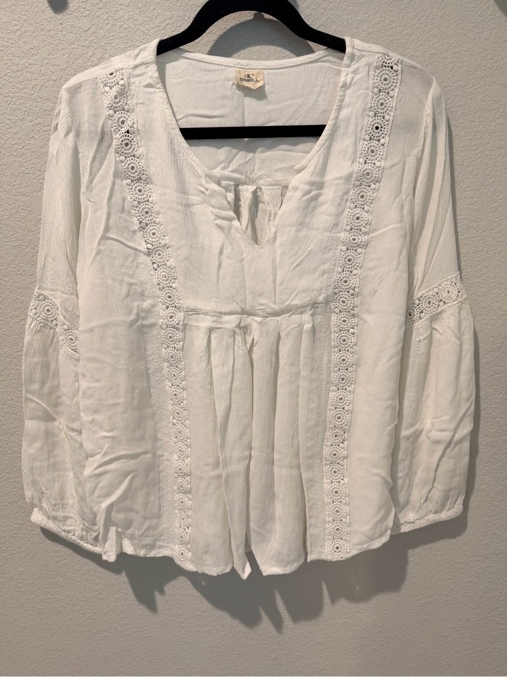 O'Neill White Lace-Trim Peasant Boho Tunic Top